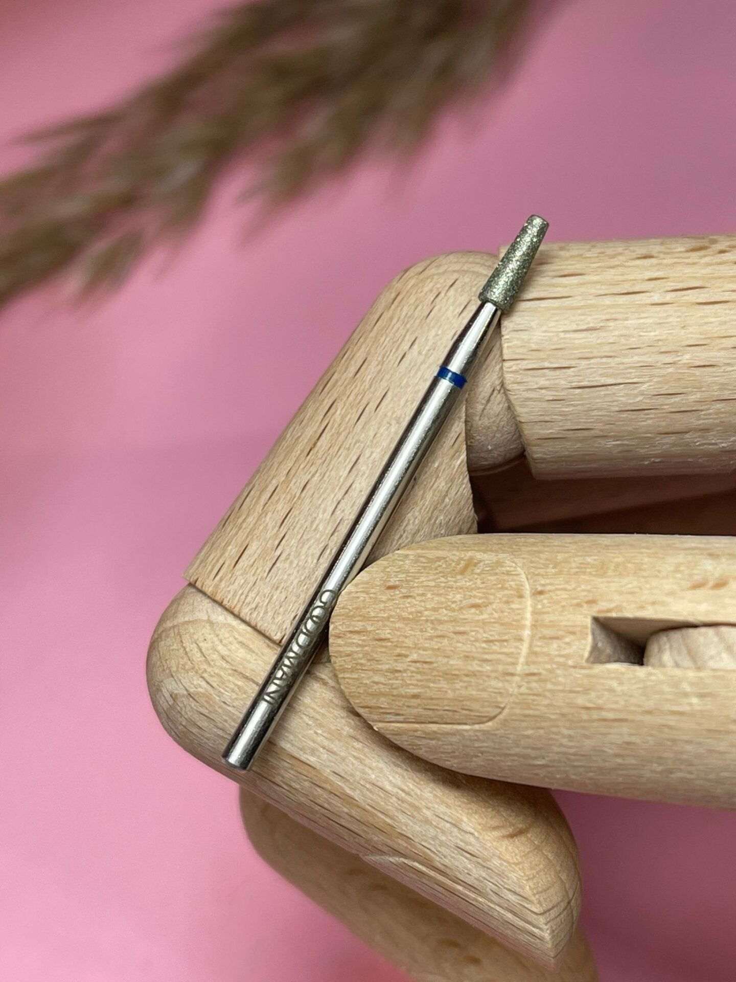 GOOD MANI Frez diementowy Stożek niebieski F117