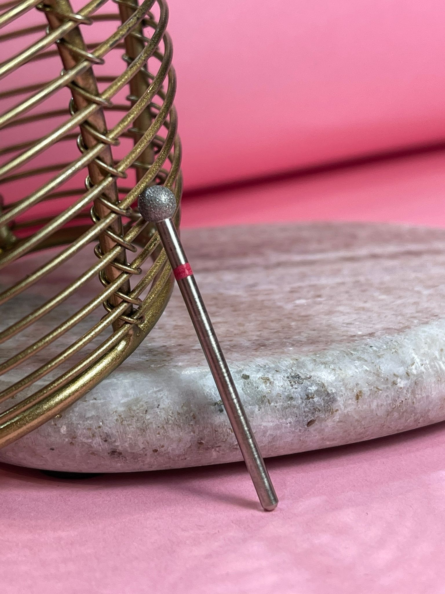 GOOD MANI Frez diamentowy Kulka czerwona F101