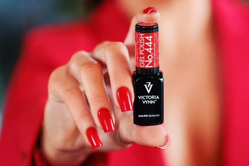 Victoria Vynn Salon Gelpolish 444 Red-y for Future